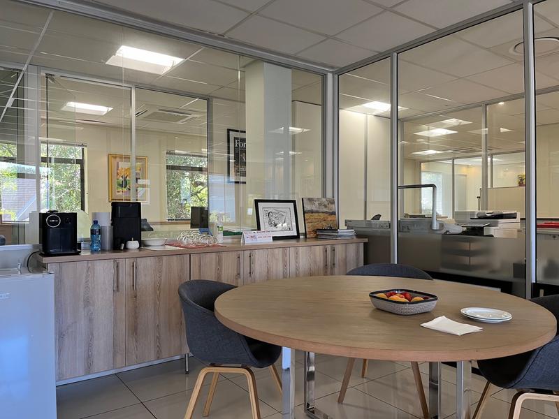 To Let commercial Property for Rent in Newlands Western Cape